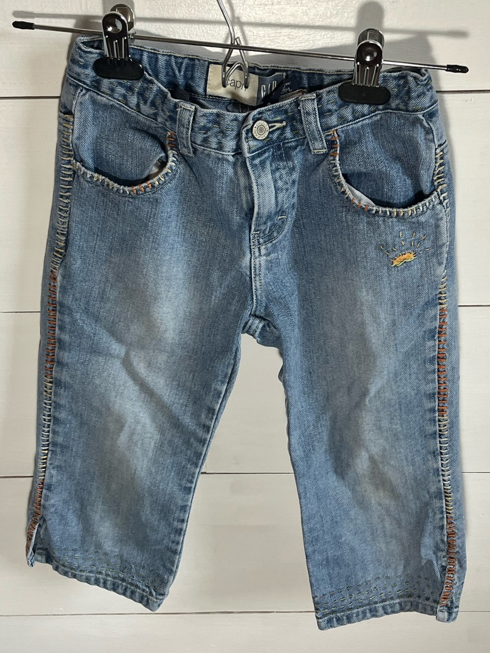 GAP Light Blue Denim Capri Pants